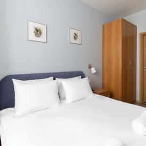 Hotel Three Musketeers
