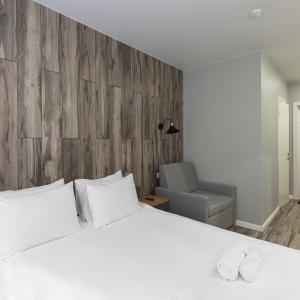 Hotel Three Musketeers