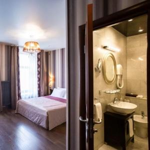 Martin Hotel