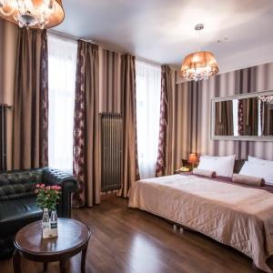 Martin Hotel