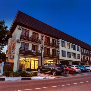 Hotel More