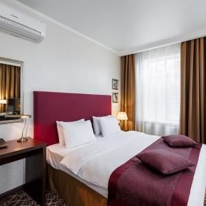Hotel Raymond