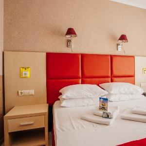 Hotel Elisa Inn