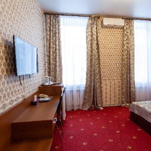 Hotel Kosmos