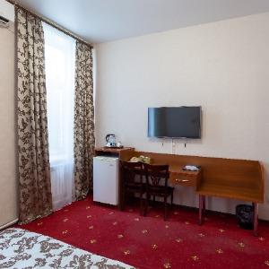 Hotel Kosmos