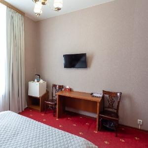 Hotel Kosmos