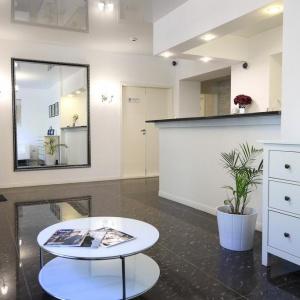 Hotel Abazhur