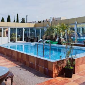 Accomodation facility SM Royal by Stellar Hotels
