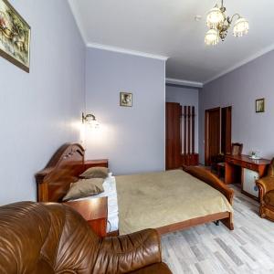 Hotel Democrat on Nekrasova 58