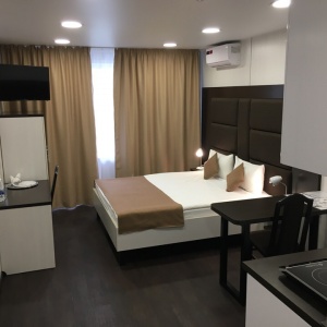 Red Fox Hotel on Shumakova 15B (f. City Fox)