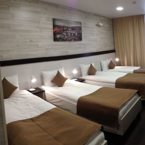 Red Fox Hotel on Shumakova 15B (f. City Fox)