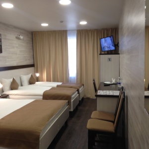 Red Fox Hotel on Shumakova 15B (f. City Fox)