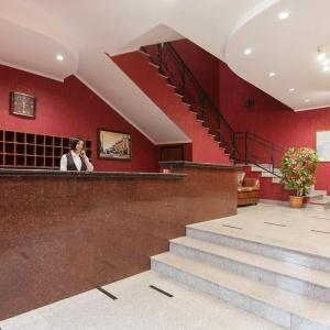 Hotel Regina on Universitetskaya