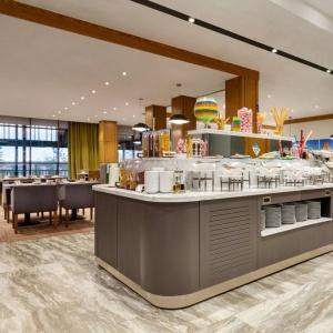 Hotel Wyndham Garden Astana