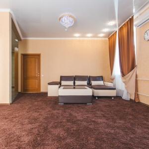 Hotel Business Tourist