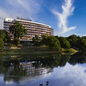 Crystal House Suite Hotel&Spa