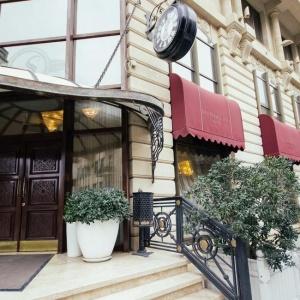 Hotel Sapphire Inn