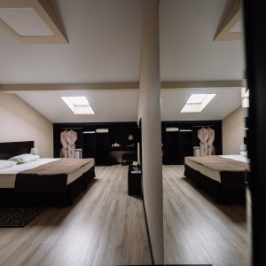 West Hotel