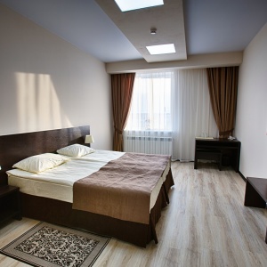 West Hotel