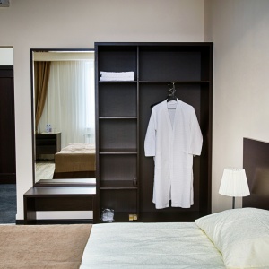West Hotel