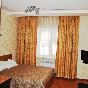 Hotel Mayak