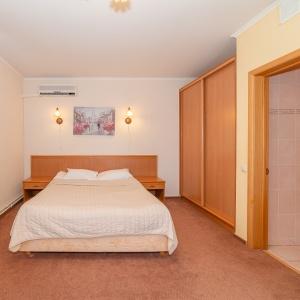 Hotel Alexander Country Club