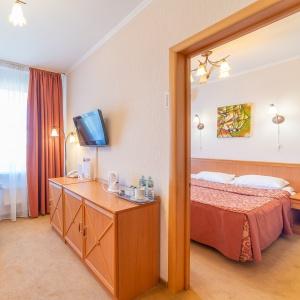 Hotel Alexander Country Club