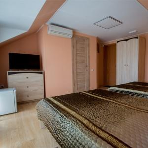 Hotel Zolotoy Lev
