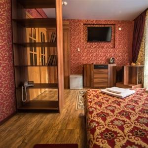 Hotel Zolotoy Lev