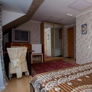 Hotel Zolotoy Lev