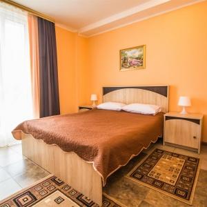 Hotel Zolotoy Lev