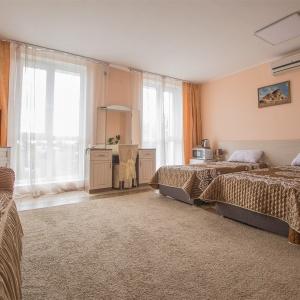 Hotel Zolotoy Lev