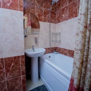 Hotel Zolotoy Lev