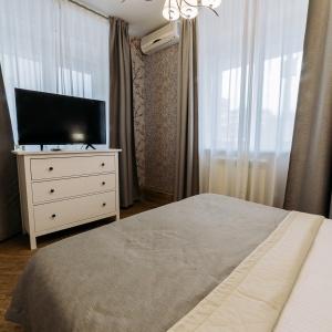 City Hotel