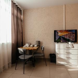 City Hotel