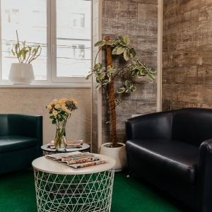 City Hotel