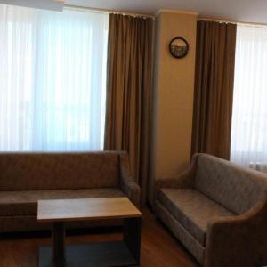 Hotel Cosmos