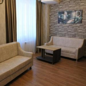 Hotel Cosmos