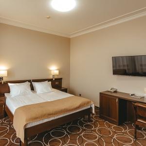 Hotel Apriori