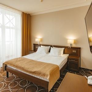 Hotel Apriori