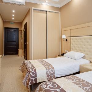 Center Hotel