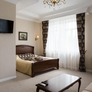 Center Hotel