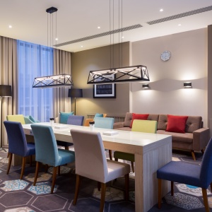 Hotel Hampton by Hilton Astana Triumphal Arch