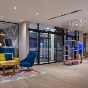 Hotel Hampton by Hilton Astana Triumphal Arch