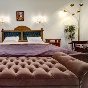 Hotel Revival