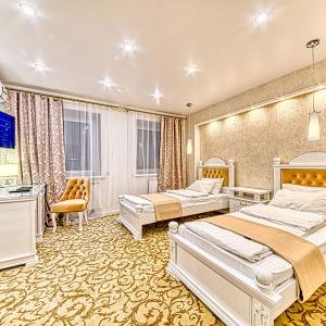 Hotel Revival
