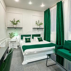 Hotel Revival