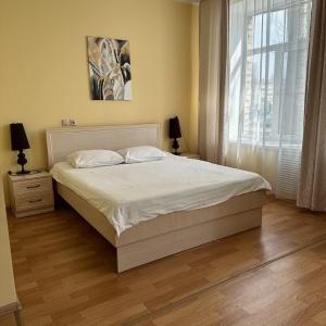 Hotel 104 Rooms