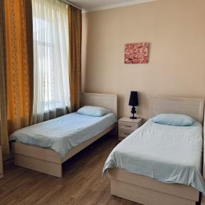 Hotel 104 Rooms