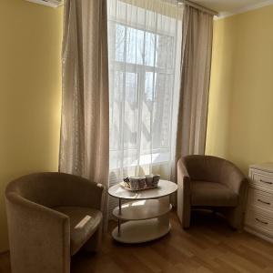 Hotel 104 Rooms
